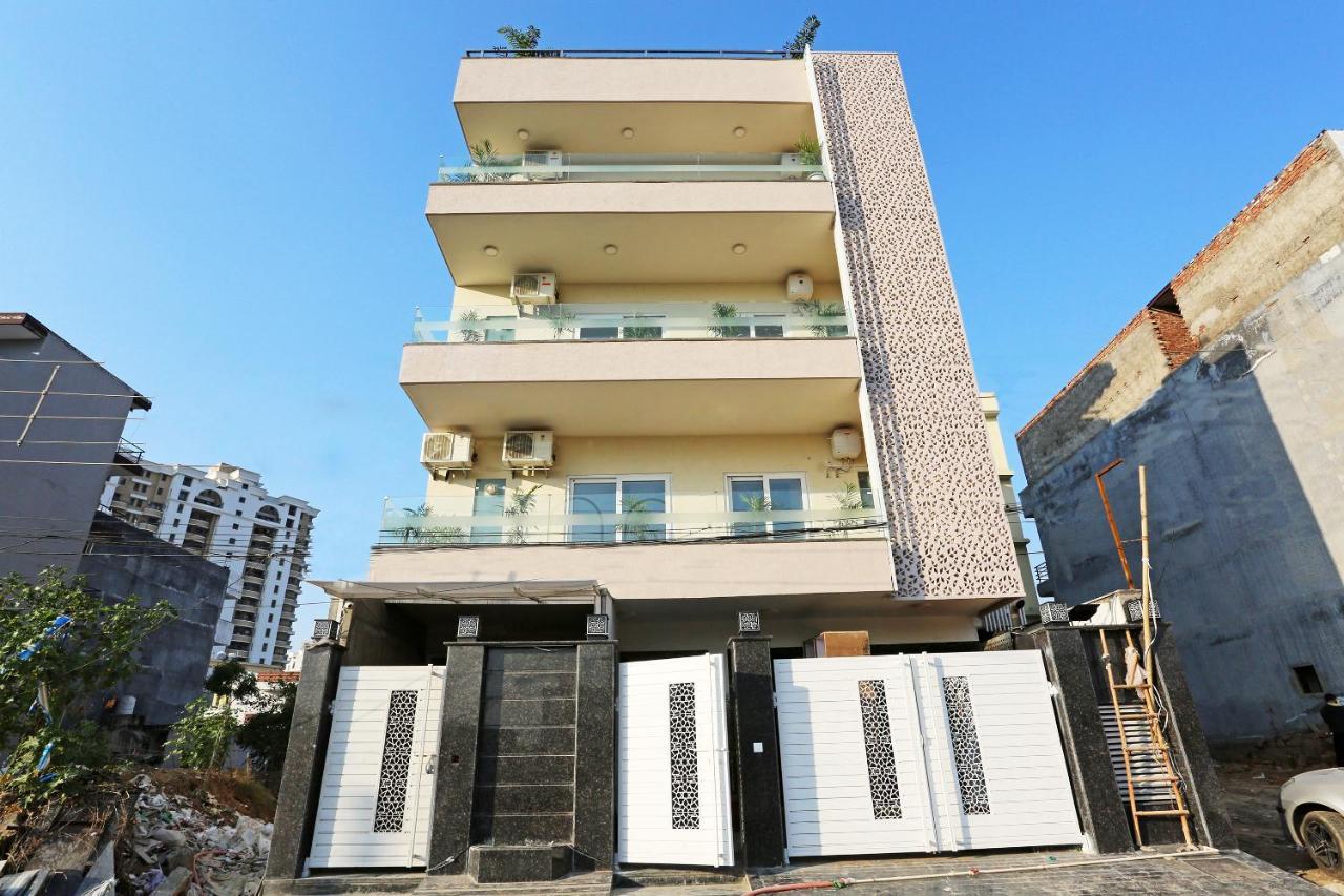 Oyo 38799 Savoy Guest House Pānīpat Exterior foto